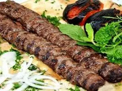 راز کباب کوبیده 50 هزار تومانی رستورانها/فیلم