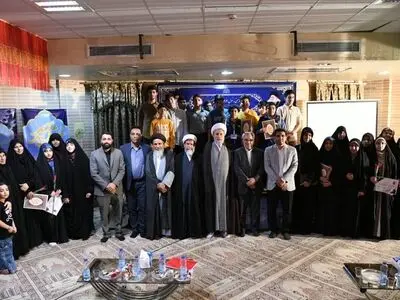 دانش‌آموختگان مجتمع بین‌الملل حوزه علمیه فارس تجلیل شدند