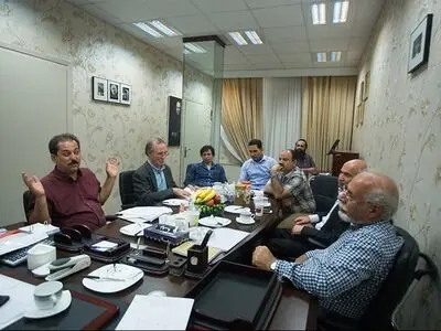روسای‌جمهور و مسئولان آمدند و رفتند اما هنرمندان در ذهن مردم می‌مانند