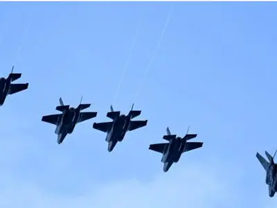 ۵۰ جنگنده آمریکایی راهی خاورمیانه شدند