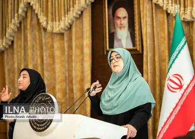 بیش از ۳۵۰ نفر از کارکنان دولت در این ایام حین انجام وظیفه به شهادت رسیدند