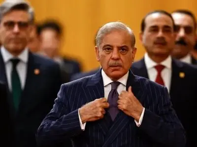 هیات بلندپایه پاکستان به سرپرستی شهباز شریف وارد تهران شد