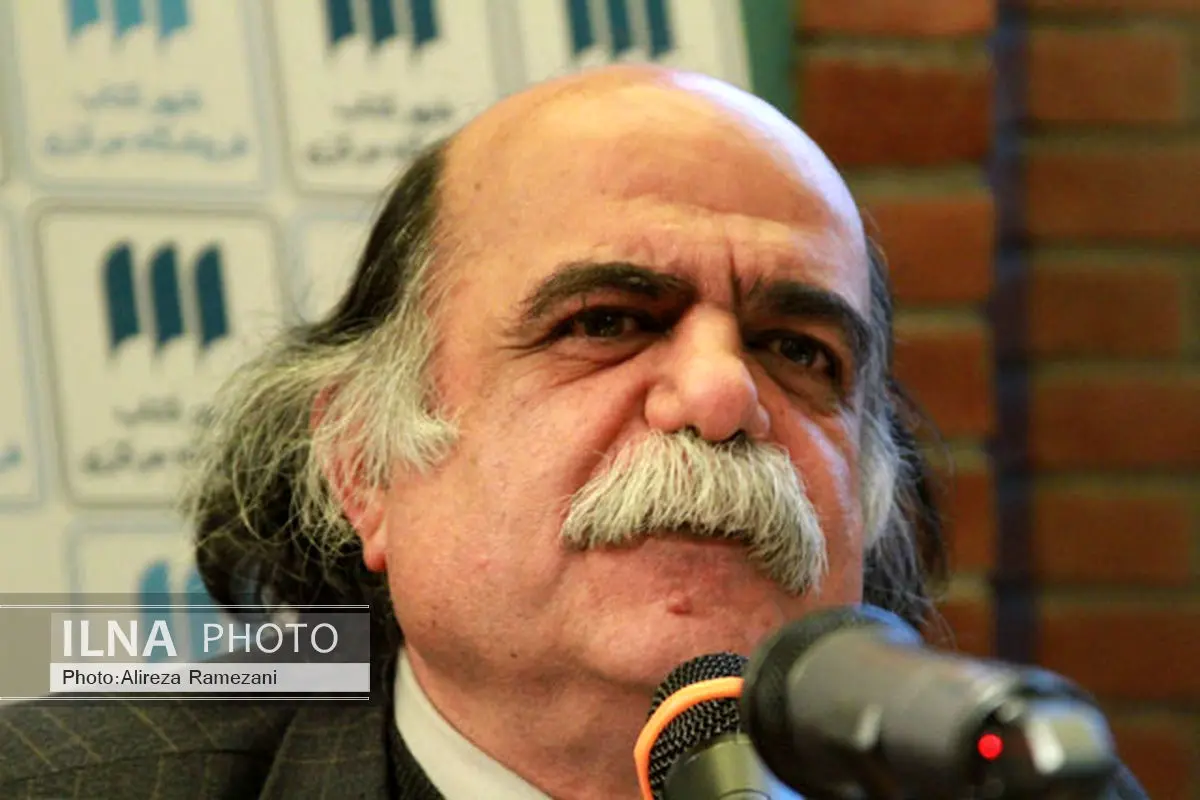 شهریار مردمیترین سخنور روزگار ما بوده است