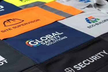 انواع چاپ روی لباس کار + (۱۰ روش چاپ روی لباس)