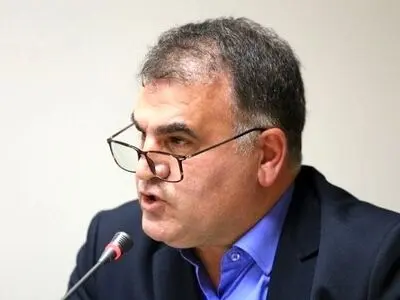چانه‌زنی شهرداری برای واردات اتوبوس‌هایی که آلودگی هوا را تشدید می‌کنند/ بجای خرید اتوبوس‌های برقی یا گازسوز به سراغ اتوبوس‌های منسوخ در اروپا رفته‌ایم