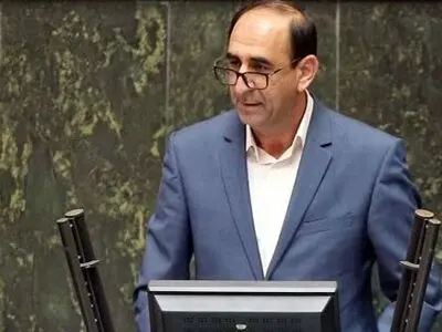 حذف ارز ۴۲۰۰ تومانی حوزه درمان و داروهای وارداتی زندگی مردم را به شدت تحت تاثیر قرار داده است