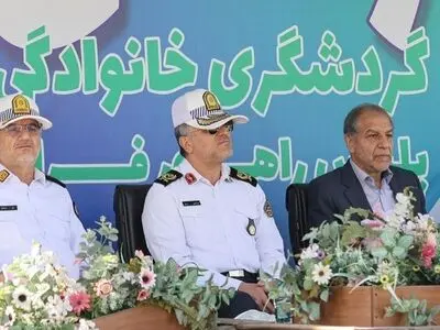 رالی تور گردشگری خانوادگی کارکنان پلیس راهور فراجا برگزار شد