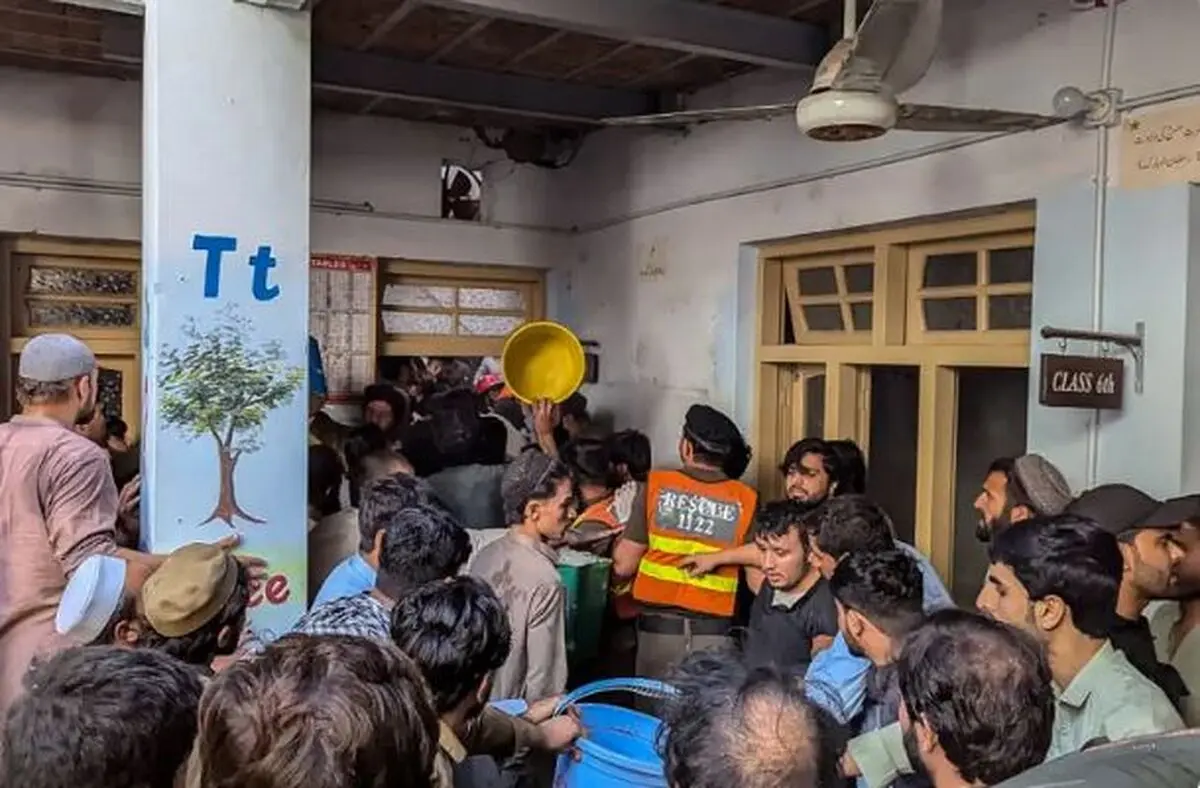 ریزش سقف مدرسهای در پاکستان ۲۸ دانشآموز و معلم را به کام مرگ کشاند ریزش سقف مدرسهای در پاکستان ۲۸ دانشآموز و معلم را به کام مرگ کشاند