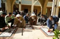 غبارروبی مزار شهدای گمنام کیش به مناسبت گرامیداشت هفته قوه قضاییه و روز جهانی مبارزه با مواد مخدر