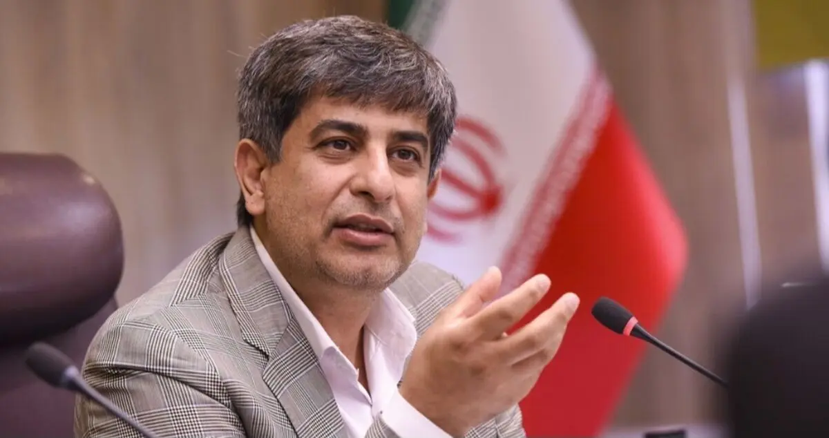 عرضه های متوالی در دو هفته اخیر؛ نسخه فولاد مبارکه برای پایداری تولید صنایع
