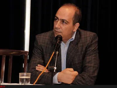 از پیوستن به قانون کپی‌رایت می‌ترسیم