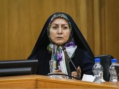 تذکر به شهرداری درباره تعطیلی زودهنگام بوستان‌ها