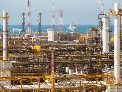 راه‌اندازی واحدهای تکمیلی پالایشگاه فازهای ۱۵و۱۶ پارس جنوبی تا ماه آینده