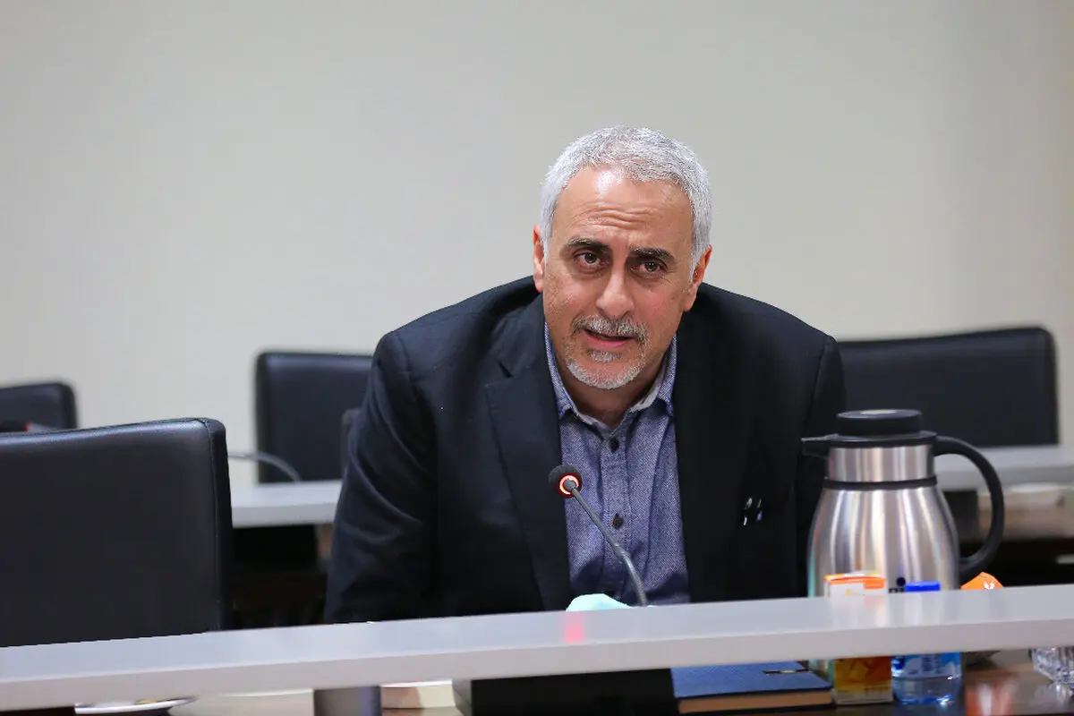 دانش بنیان‌ها تنها ۳درصد صنعت کشور را دست دارند/ بی مهری و کم توجهی به نخبگان جامعه دلیل مهاجرت نوابغ ایرانی است