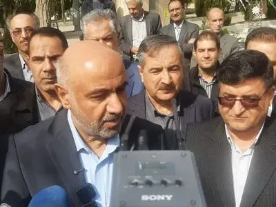 وزیر تعاون، کار و رفاه اجتماعی به چهارمحال و بختیاری سفر کرد