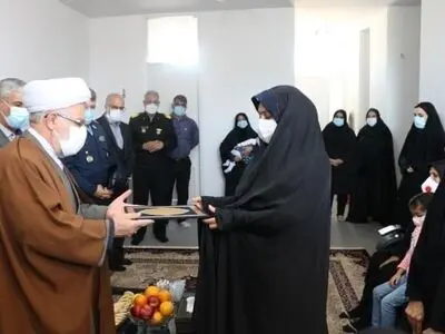 دیدار رئیس سازمان قضایی نیروهای مسلح با تعدادی از خانواده‌های شهدای ناوچه کنارک