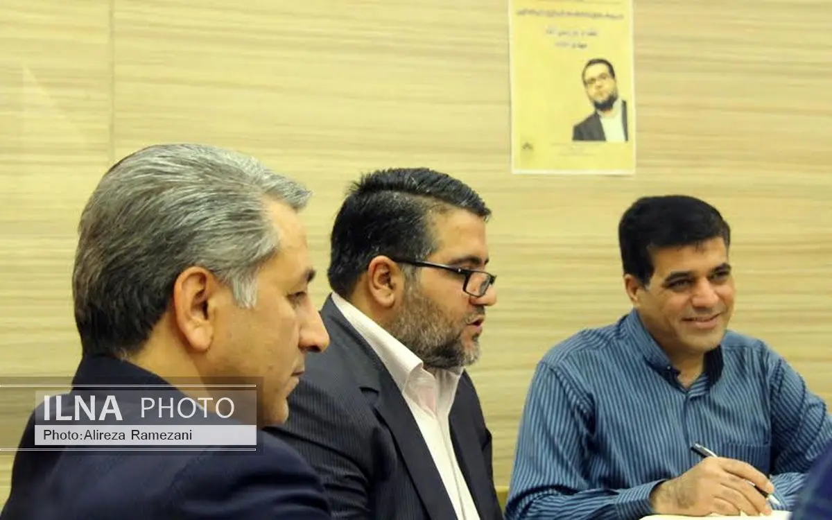 «آماده» به تماشای نقدش نشست