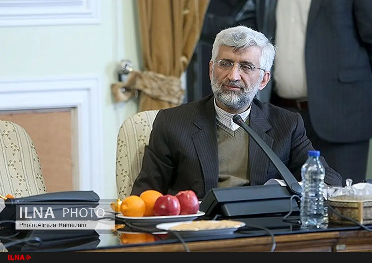 جلیلی: مذاکرات بیفایده بوده است/ فقط چند اجازه مشروع هستهای بدست آوردهاند
