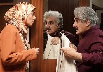 تابع نظامی هستیم که در حال مبارزه با کرونا است/ برای تعطیل کردن کار به ما چیزی نگفته‌اند