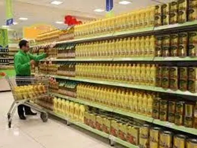 ۳۱۵ تن روغن در بازار لرستان توزیع می‌شود/ پرهیز از خرید هیجانی و کاذب