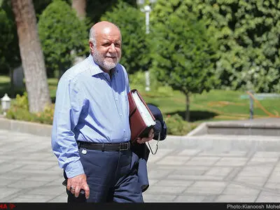مهار فوران چاه رگ سفید کار بزرگی بود/ دنبال معرفی پهلوان پنبه‌ها به عنوان قهرمان نباشید/ صداو سیما اخبار را درست منعکس کند