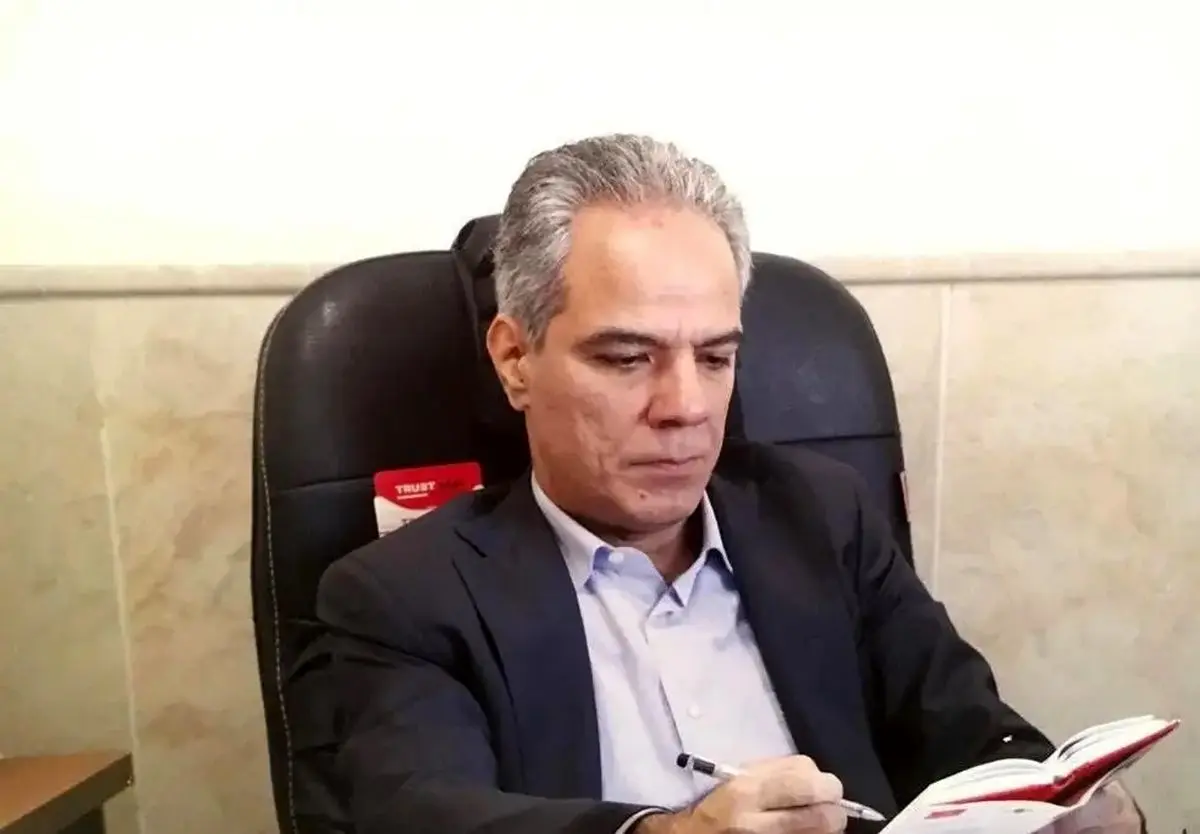 نظام اداری در ایران علیه شایستگی است؛ دسیسهچینی برای شایستگان در مراکز دولتی