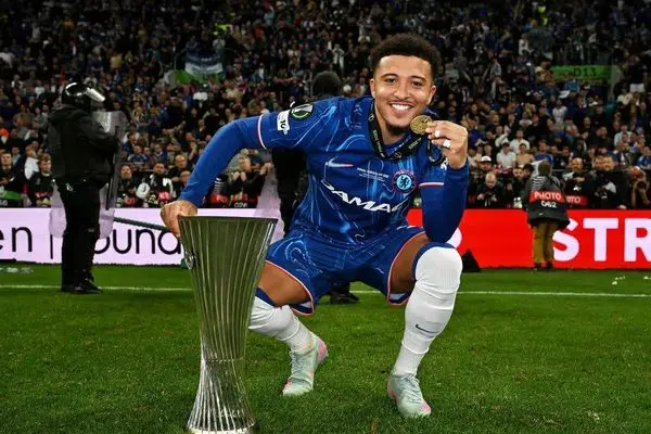 جادون سانچو با ناپولی به توافق رسید