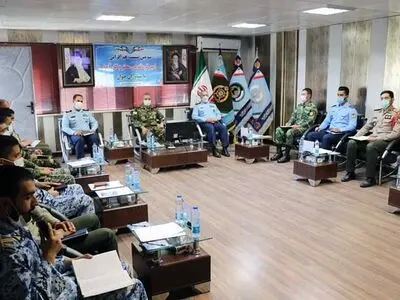 نشست هم اندیشی فرمانده کل ارتش با مشاوران جوان