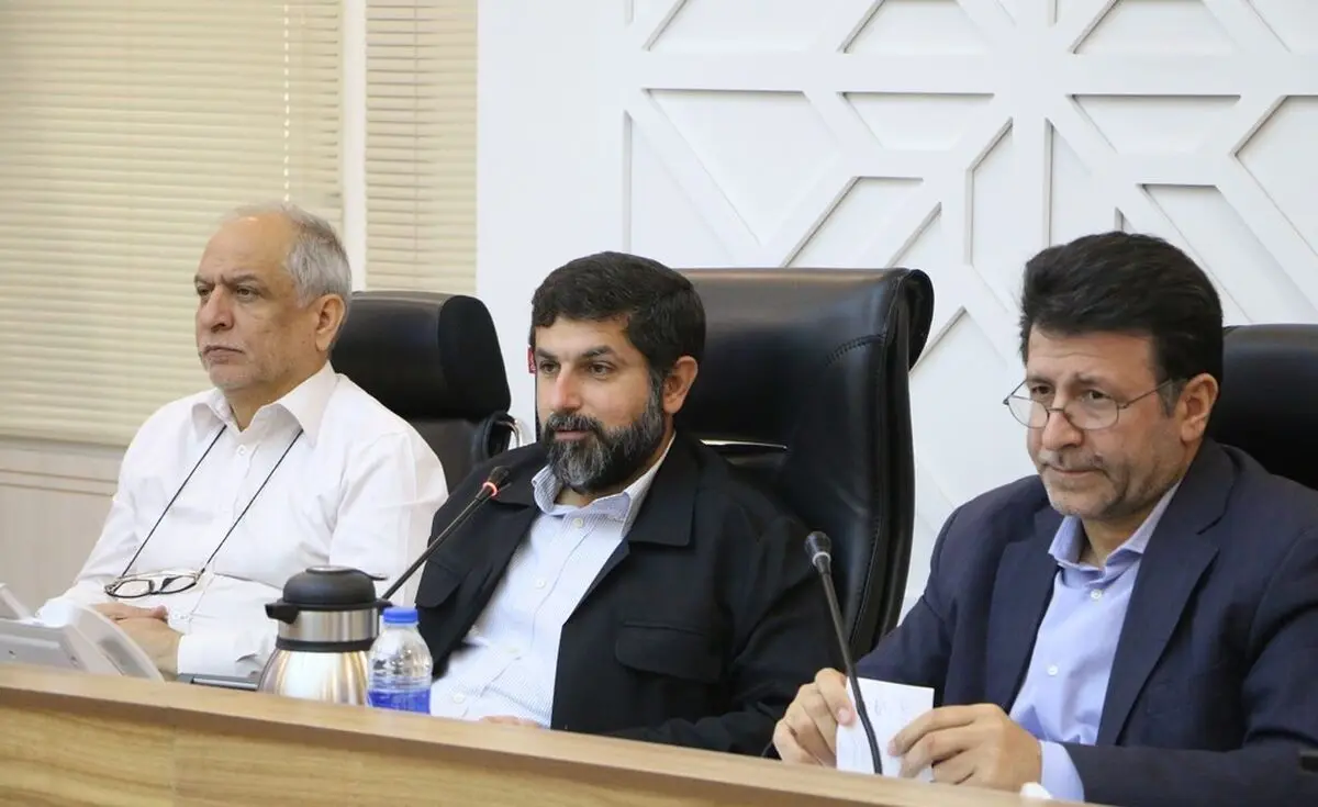 ضرورت آهک‌پاشیِ جوی‌های روباز و هرس درختان کنوکارپوس در خوزستان/ متخلفین عزل خواهند شد