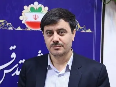 شهدا چراغ راه مردم هستند/ نام شهید حذف شدنی نیست