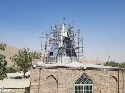 آغاز عملیات مرمت امامزاده سلطان سید احمد هزاوه با هدف احیای بخش‌های آسیب‌دیده