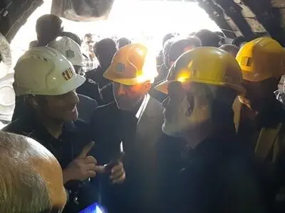 بازدید وزیر کشور از معدن ذغال سنگ طزره