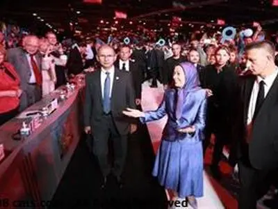 حضور مهمانان همایش منافقین در پاریس با وعده غذا و هتل و ۲۵ یورو پول نقد