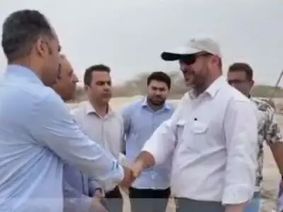 پیشرفت عملیات عمرانی در محور ساحل جنوبی قشم/ تکمیل مسیر میدان دفاری تا ریگو تا پایان سال جاری