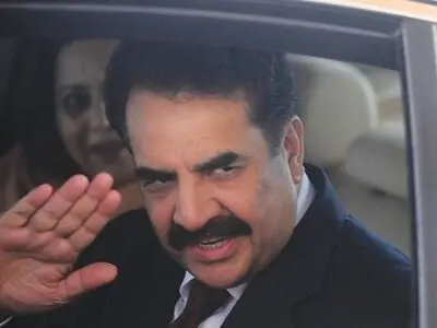 سفیر ایران همزمان با انتشار خبر عضویت پاکستان در «ناتوی عربی» در مقر فرمانده ارتش این کشور بود