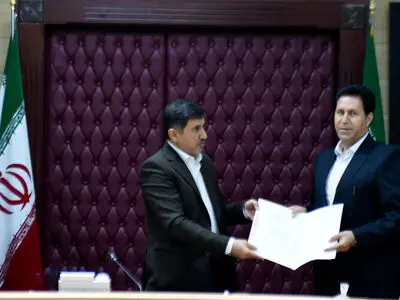 فرماندهی در جنگ اقتصادی  نیازمند تصمیمات جسورانه و دوراندیشانه است 