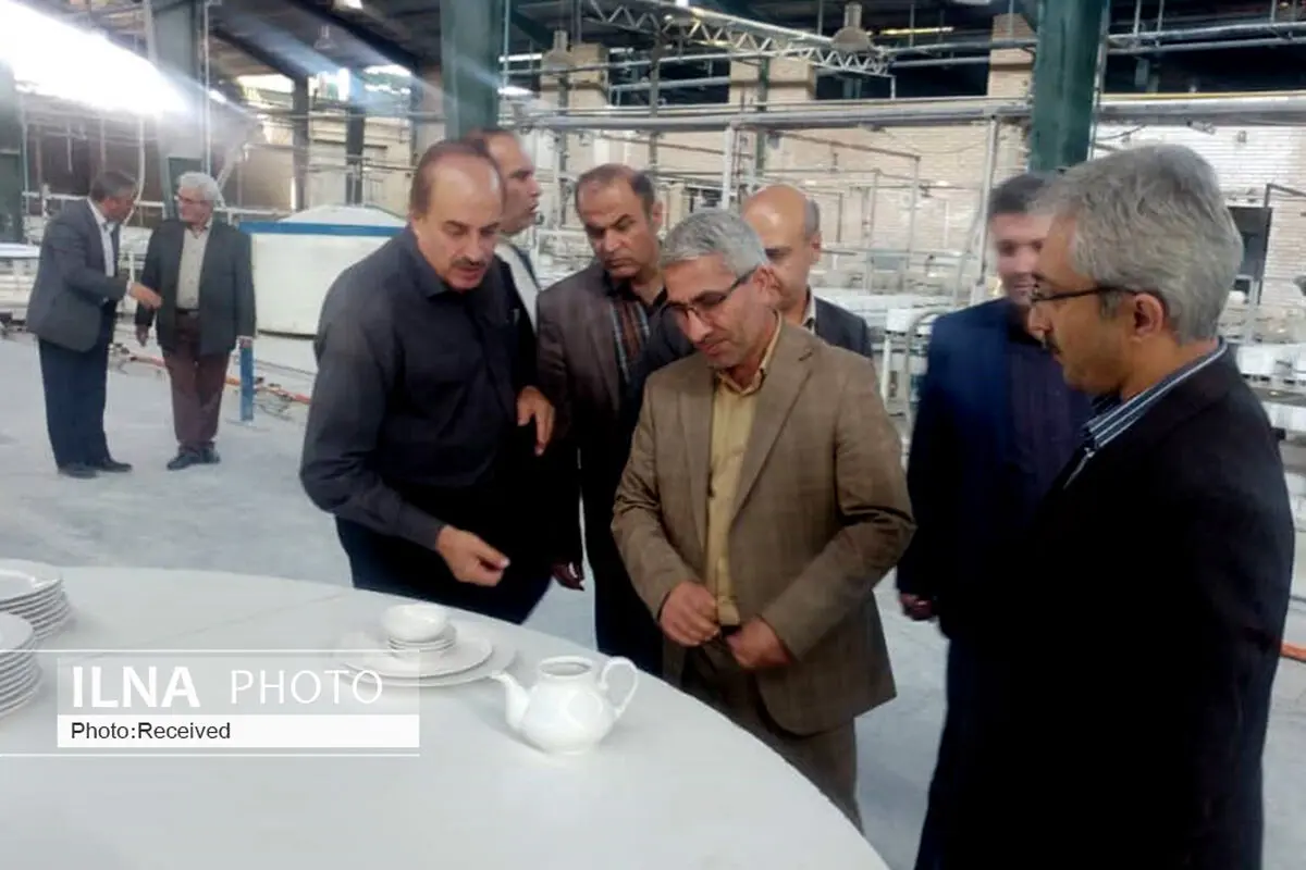 ‍سرپرست فرمانداری البرز در جریان مشکلات شرکت اشکان چینی قرار گرفت