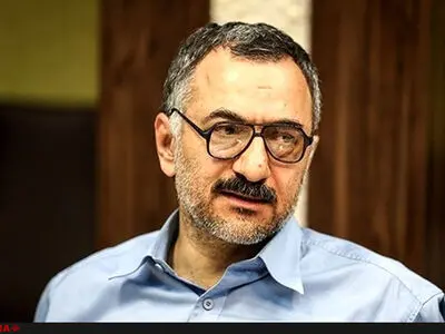 Ahmadinajad turns into Iran's Boris Yeltsin; political analysts tells ILNA
