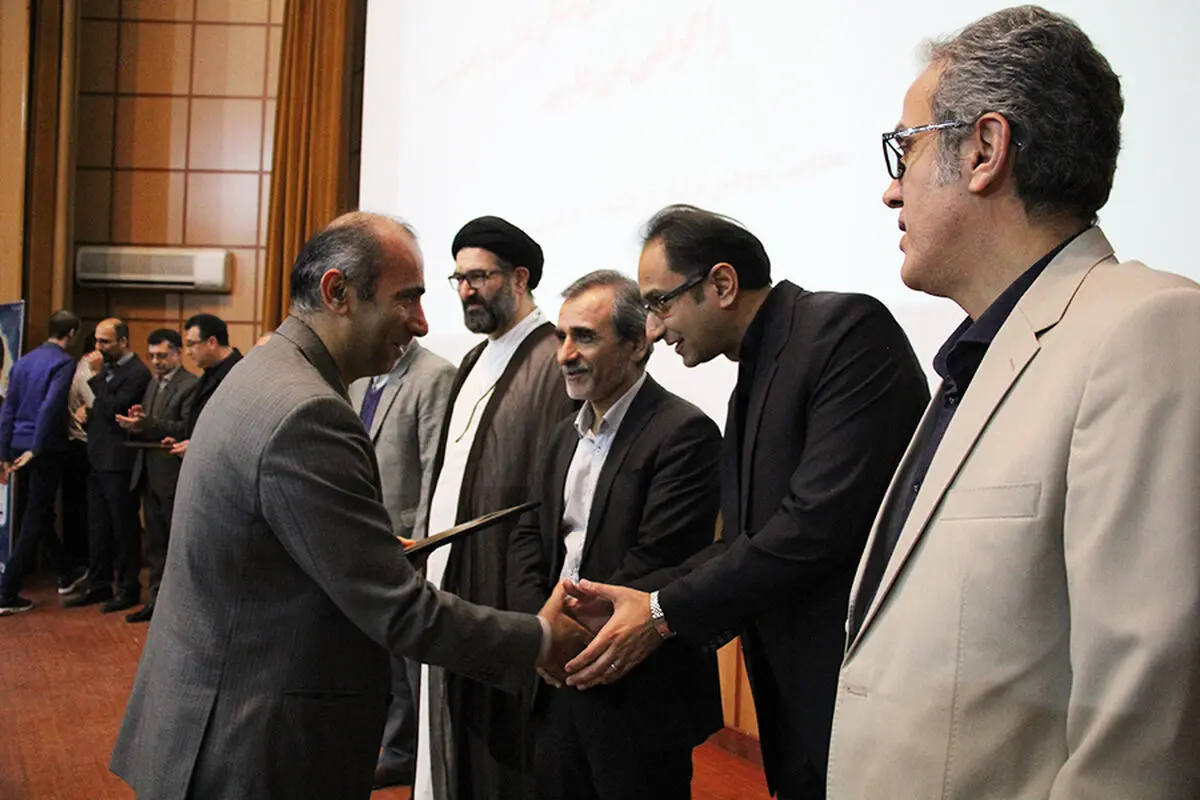 پایان جشنواره تجلیل از پژوهشگران برتر دانشگاه آزاد اسلامی گیلان 