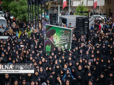 اجتماع مردم قزوین برای شهادت رئیس جمهور