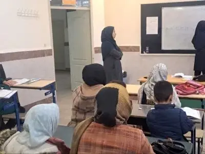 ۱۱۴ پایگاه سوادآموزی در مدارس استان فعال شد/حرکت سوادآموزی لرستان به سمت مدرسه‌محوری