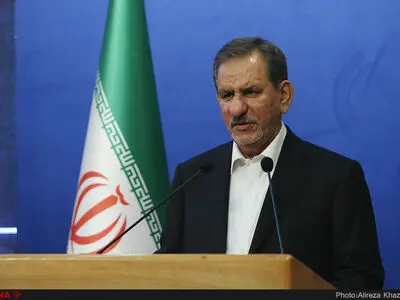 هیچ کس نباید خود را بالاتر از قانون بداند/ حق دفاع از مهم‌ترین حقوق یک ملت است/ فساد و رانت در بی‌قانونی شکل می‌گیرد