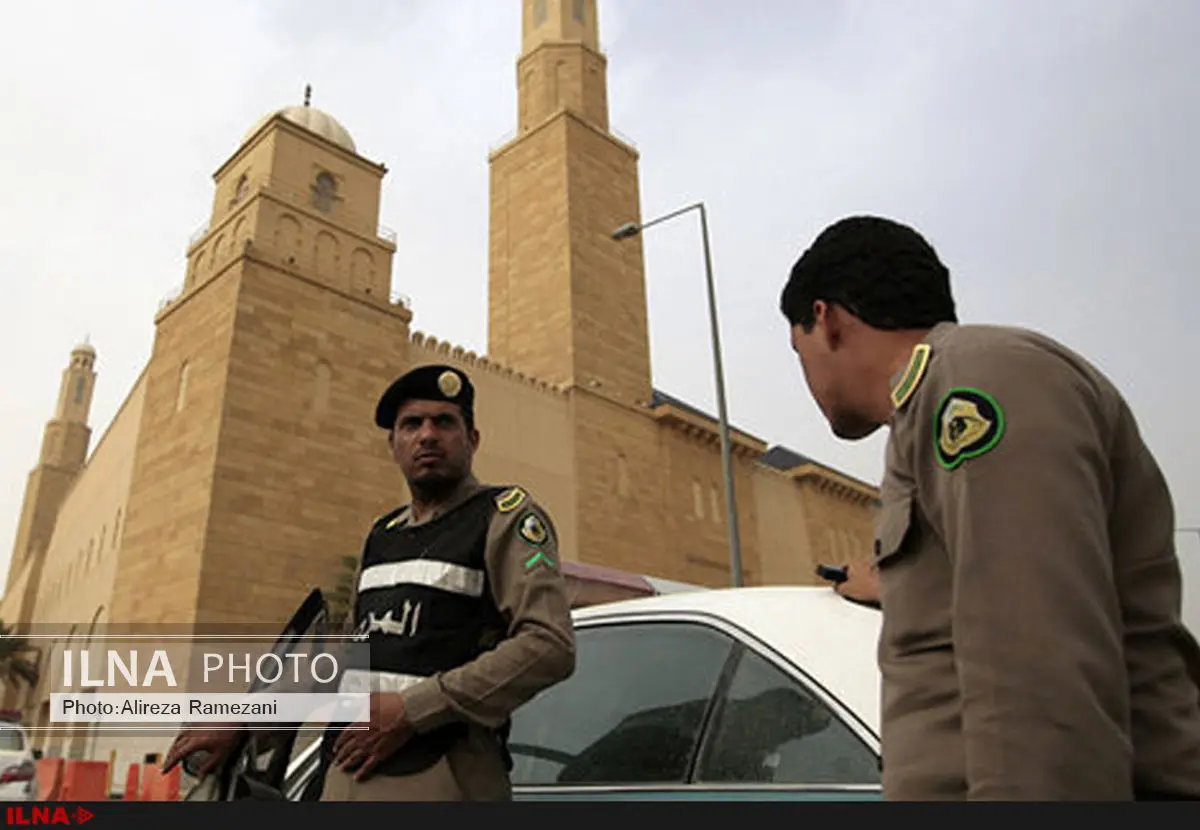 انفجار انتحاری در مسجد شیعیان عربستان جان دستکم دو نفر را گرفت