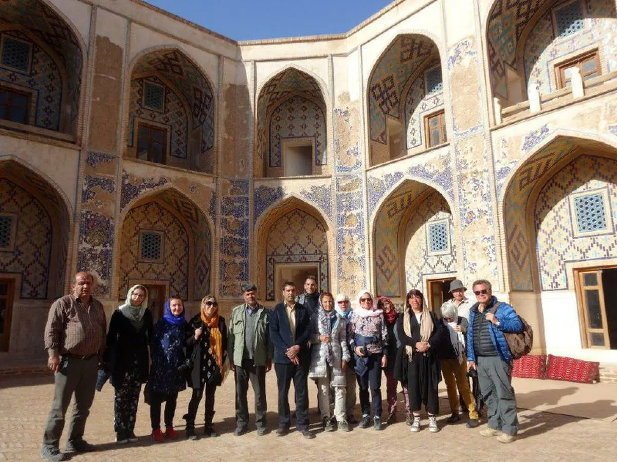 بازدید گردشگران فرانسوی از آثار تاریخی شهرستان خواف