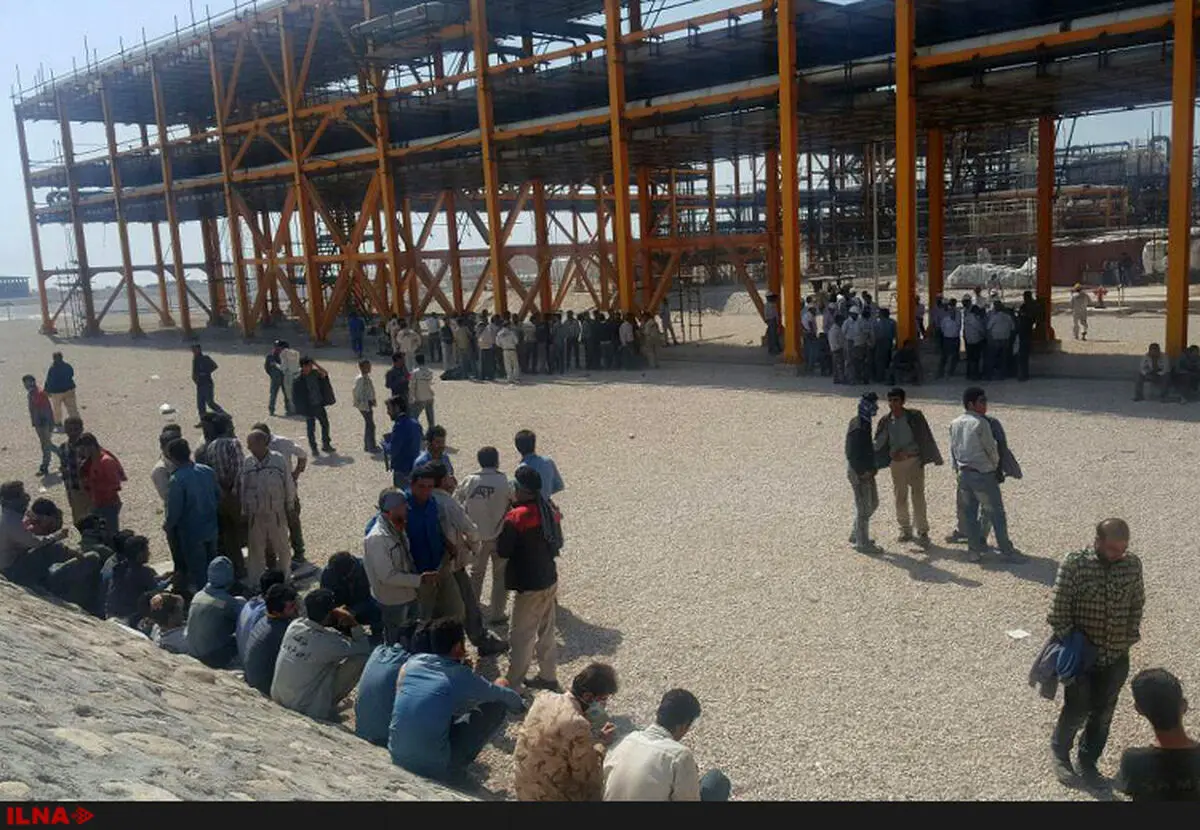 از سرگیری اعتراضات صنفی کارگران پیمانکاری عسلویه 