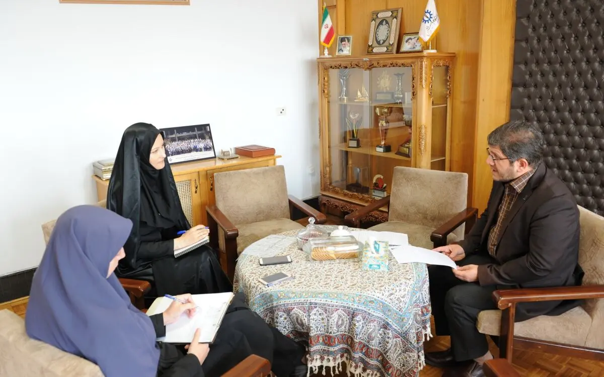 صحه‌‌گذاری کارشناسان شرکت ساخت و توسعه زیر بناهای حمل‌ونقل بر ریل ذوب‌آهن