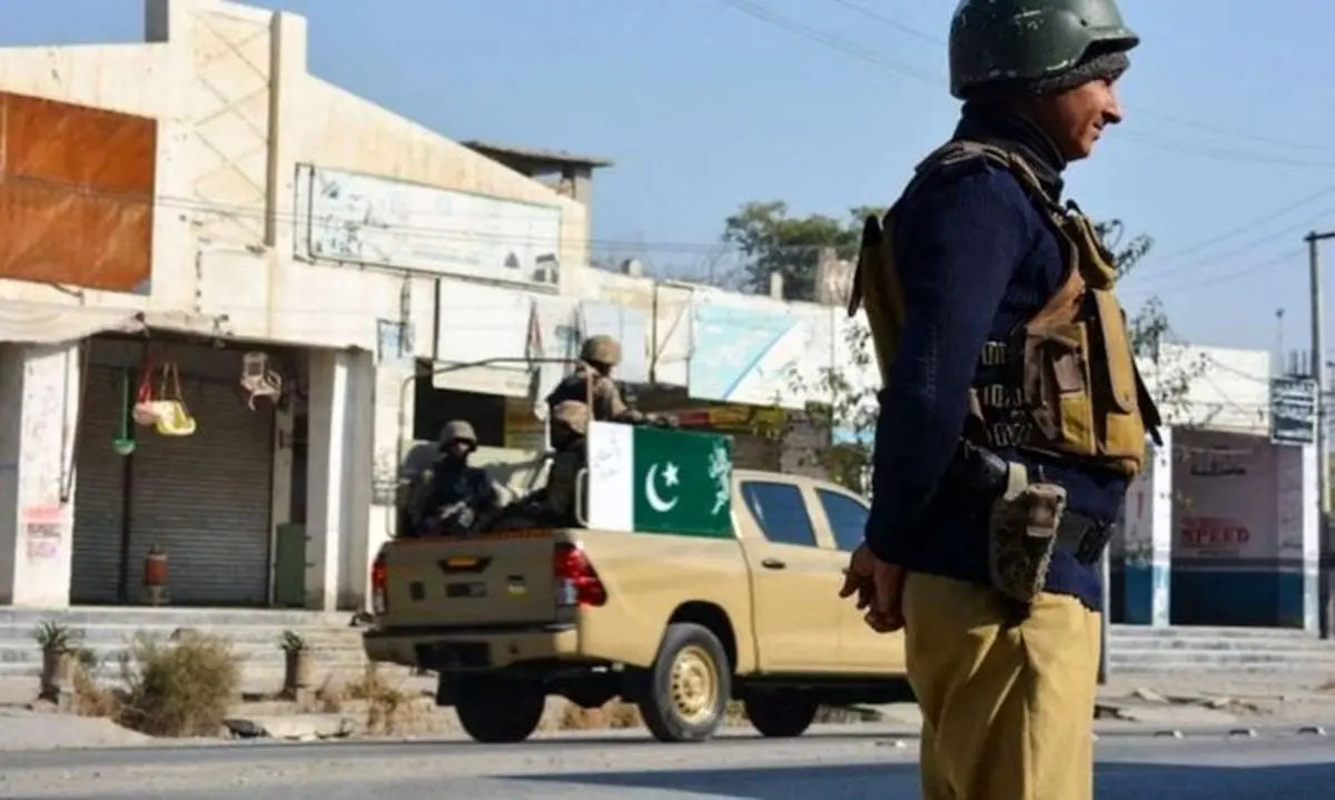 کشته شدن ۱۲ سرباز ازتش پاکستان در پی وقوع یک حمله تروریستی