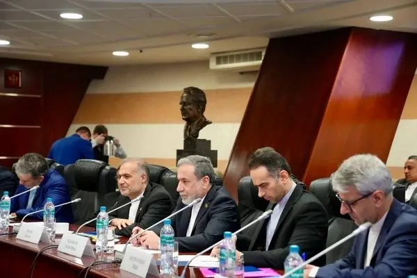 عراقجي: لايران وروسيا مواقف موحدة من السياسات السلطوية الامريكية