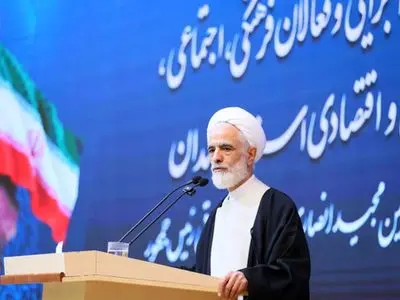 سیاست خارجی باید بر اساس عزت، حکمت و مصلحت پیش رود