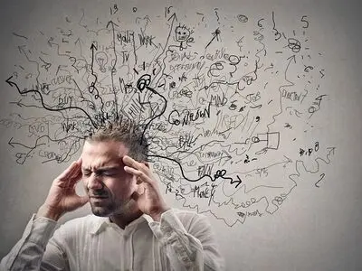 ۷ نوع نشخوار فکری که ممکنه داشته باشید + اینفوگرافیک